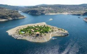Isla Tzibanza