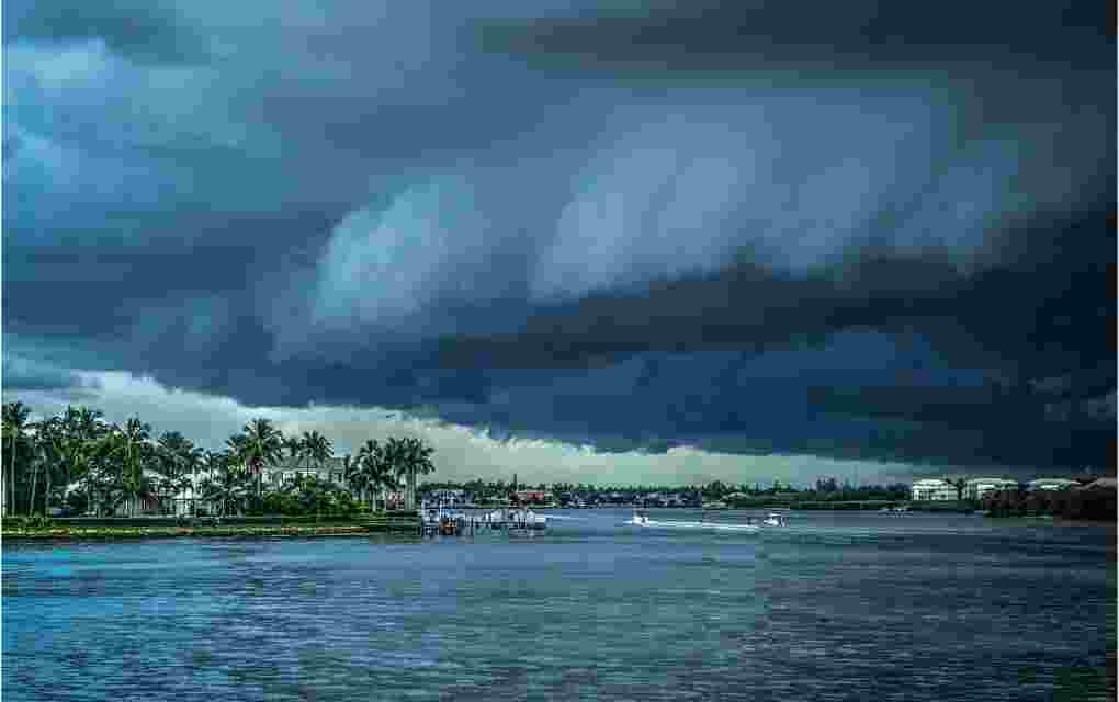 tormenta tropical Cristina
