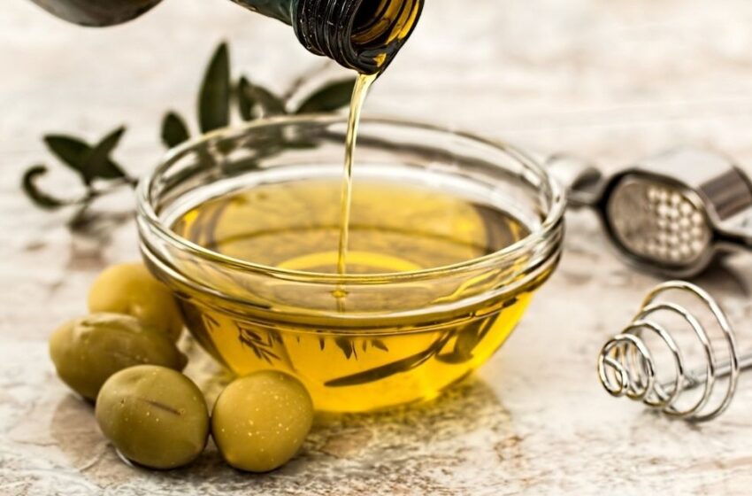  Aceite de oliva previene colesterol