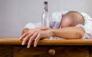 consumo de alcohol covid-19